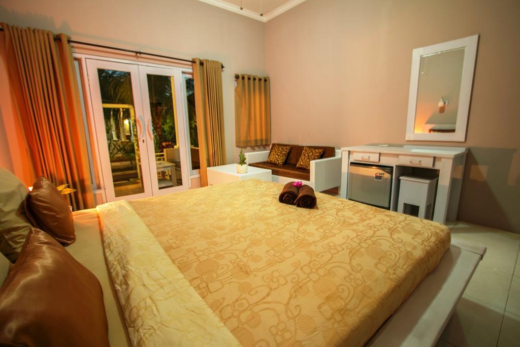 Tropical Hideaways Resort Gili Meno Exterior photo